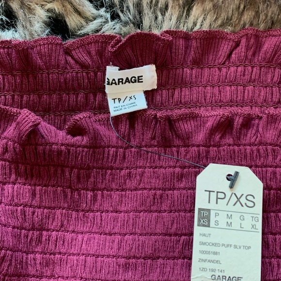 Garage crop top - Picture 3 of 3